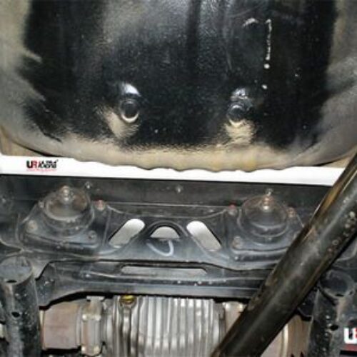 Honda S2000 AP1/2 UltraRacing 2-Point Rear Lower Member Bar