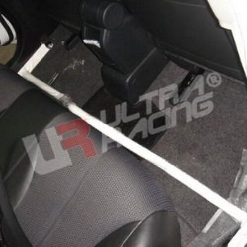 Toyota Celica T23 00+ UltraRacing 2-Point Room Bar