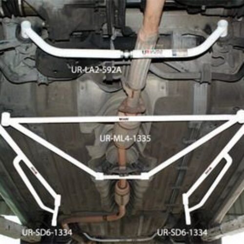 Honda Accord 90-93 UltraRacing 4-Point Mid Lower Brace