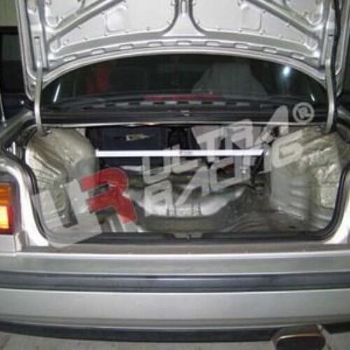 Honda Accord 90-93 UltraRacing 2-Point Rear Upper Strutbar