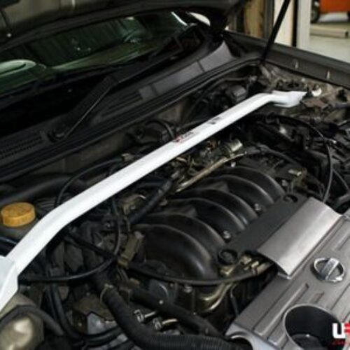 Nissan Cefiro 98-03 A33 UltraRacing Front Upper Strutbar