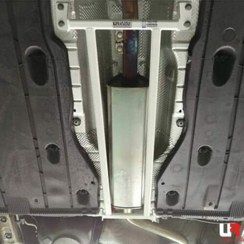 Skoda Octavia (MK3/TYP 5E) 2.0TSI 2WD 12+ UltraRacing 4-Point Mid Lower Brace (3105)