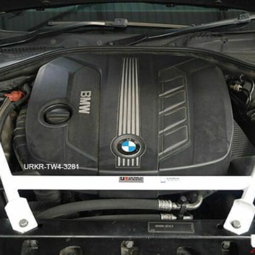 BMW 520 2.0D F11 10+ UltraRacing 4P Front Upper Strutbar