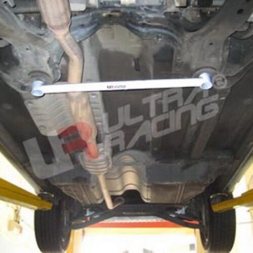 Hyundai Tucson 08+ UltraRacing Front Lower Tiebar 656