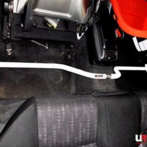 Lexus IS200/RS200 UltraRacing 2-Point Room Bar