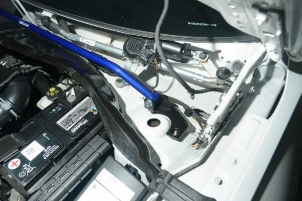 Front Strut Tower Brace Skoda Kodiaq, Volkswagen Tiguan - Image 9