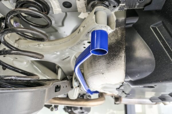 Rear Subframe Brace Toyota Corolla/altis/auris - Image 4