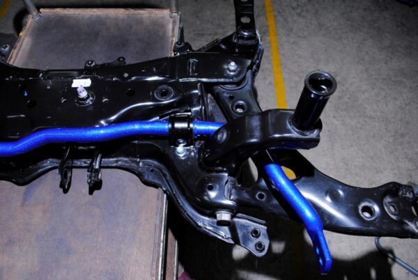 Front Sway Bar Toyota C-HR, Corolla/altis/auris - Image 4