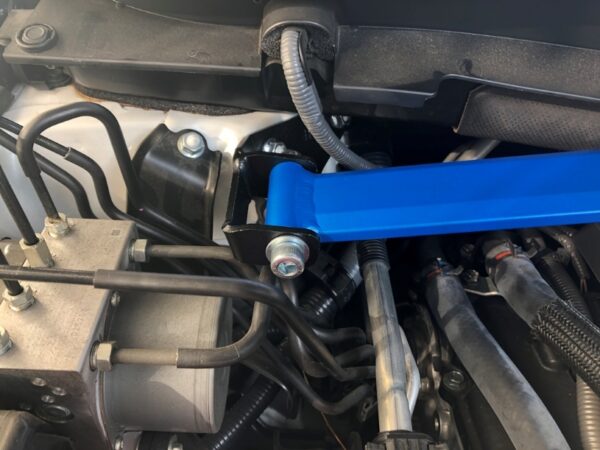 Front Strut Tower Brace Lexus RX - Image 7