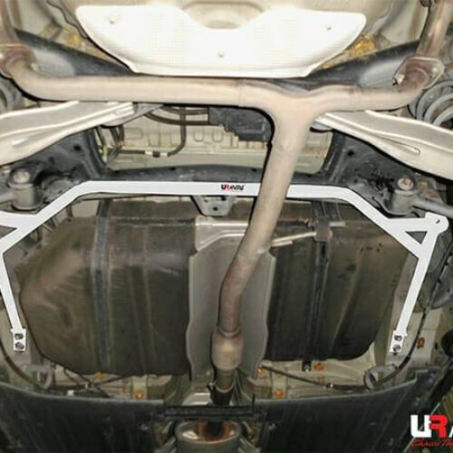 Suzuki Kizashi 2.4 2WD 10-13 Ultra Racing 4-Point Rear Lower Bar – UR-RL4-3795