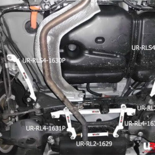 Lexus CT200H 11+ 1.8 Ultra Racing 2x 2-Point Rear Bars 1631-Point – UR-RS4-1631P