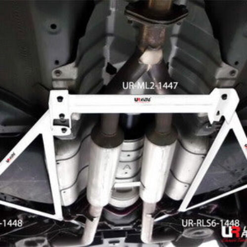 Nissan V36/Infiniti G37 Ultra Racing 2x 3-Point Rear Lower Bars – UR-RS6-1448P