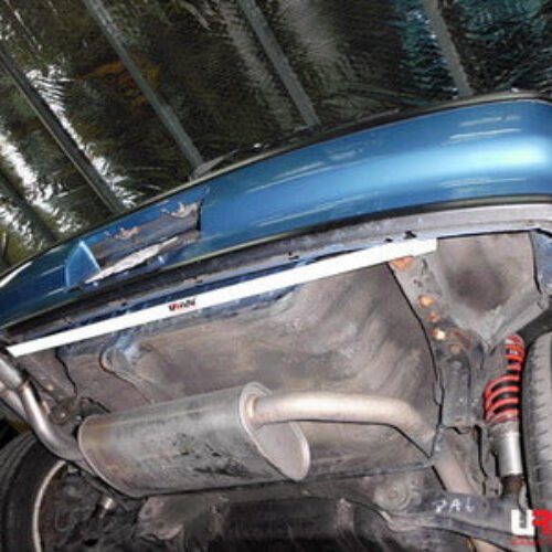 Honda Civic/CRX 88-91 Ultra Racing 4-Point Rear Torsion Bar – UR-RT4-1725