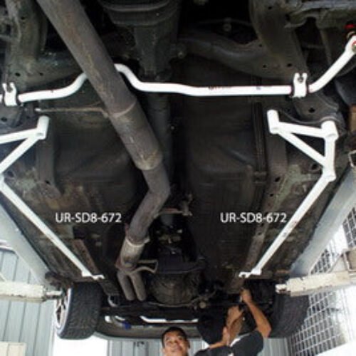 Nissan S13 89-94 Ultra Racing 2x 4-Point Side/Floor Bars – UR-SD8-672P