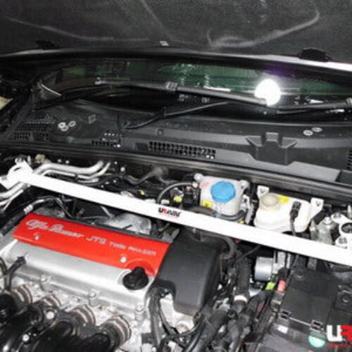 Alfa Romeo 159 2.2 05+ / Brera 3.2 Ultra Racing 2-Point Front Upper Sr – UR-TW2-1604