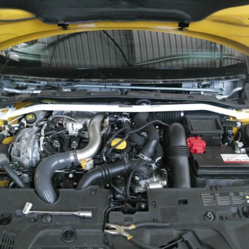 Renault Clio RS Mk4 13+ Ultra Racing 2-Point Front Upper Strut Bar – UR-TW2-3212