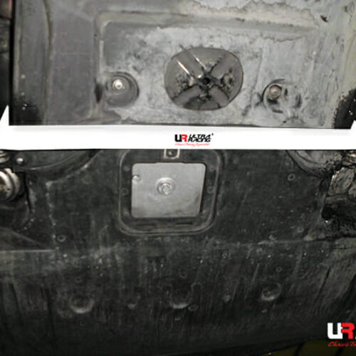 BMW E39 M5 Ultra Racing Front Lower Bar – URKR-LA2-3062