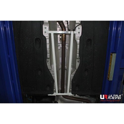 VW Golf 7 2.0 GTI Ultra Racing 4-Point Mid Lower Brace – URKR-ML4-2687