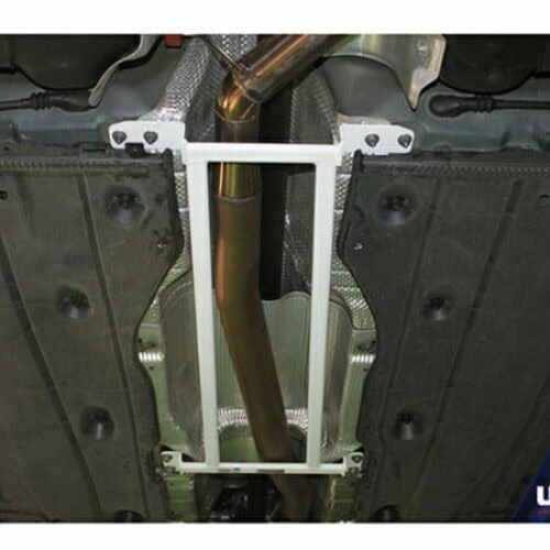 Audi A3 8V 2.0 TDI Sedan 13-18 Ultra Racing 4-Point Mid Lower Brace – URKR-ML4-3611