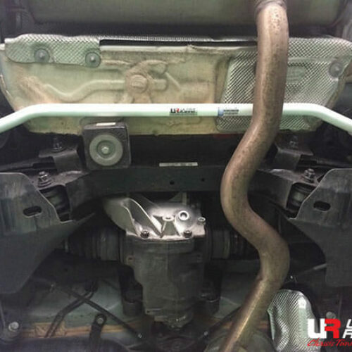 BMW F32 435 3.0TT 13+ Ultra Racing 2-Point Rear Lower Bar – URKR-RL2-3289