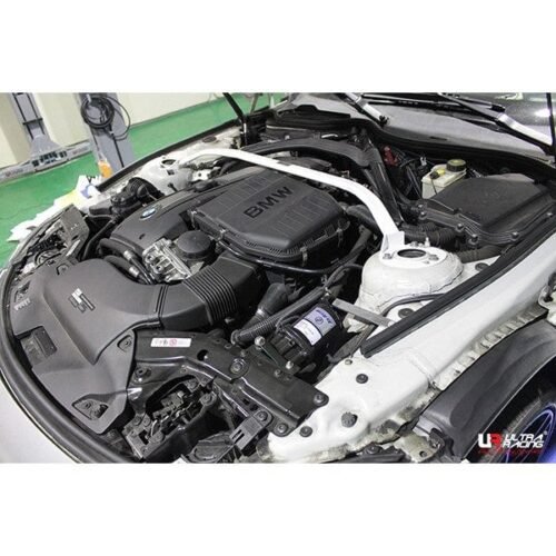 BMW Z4 E89 09+ Ultra Racing 2-Point Front Upper Strutbar – URKR-TW2-2539