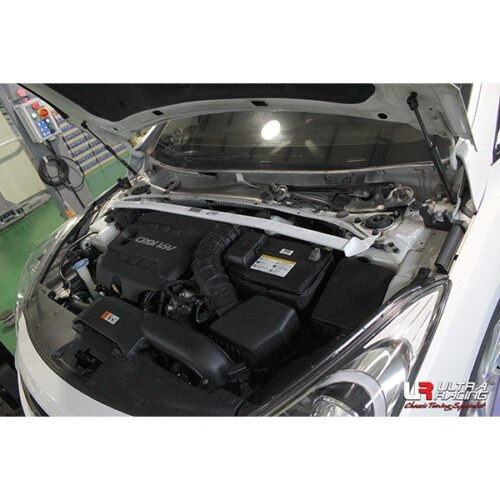 Hyundai i40 SW 11+ Ultra Racing 2-Point Front Upper Strut Bar – URKR-TW2-2754