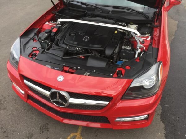 Mercedes SLK R172 11+ Ultra Racing 2-Point Front Upper Strut Bar - URKR-TW2-3019