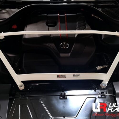 BMW Z4 3.0T 2WD 18+ Ultra Racing 4-Point Front Upper Strutbar 4226 – URKR-TW4-4227(B)
