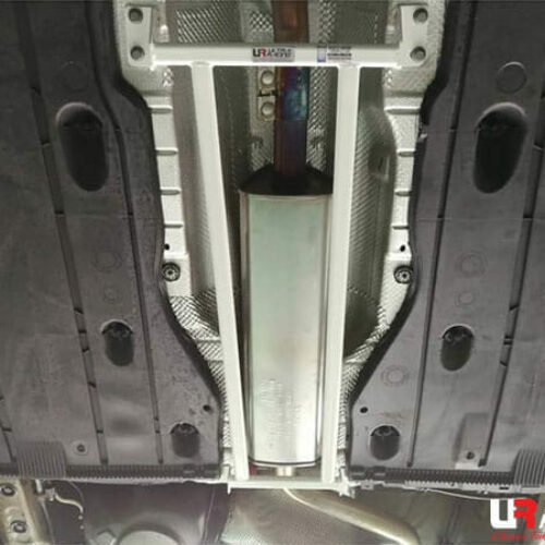 Skoda Octavia MK3/ 5E 2.0TSI 12+ Ultra Racing 4-Point Mid Lower Brace – URTW-ML4-3105