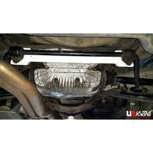 BMW 3-Series E46 M3 3.2 01-06 Ultra Racing 2-Point Rear Lower Brace – URTW-RL2-2887