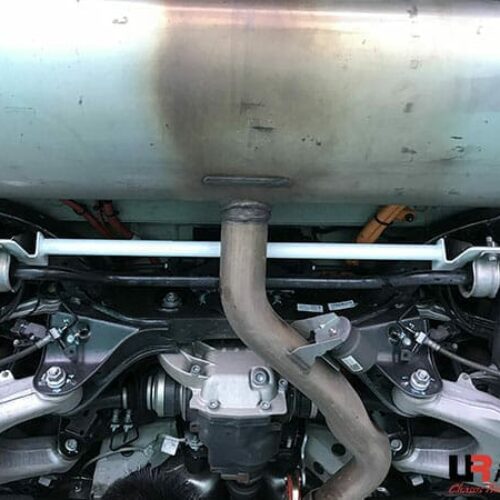 BMW X5 F15 M50D 3.0D TT 4WD 14-18 Ultra Racing 2-Point Rear Lower Bar – URTW-RL2-3410