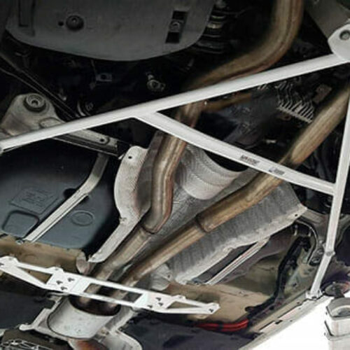 BMW X4 G02 3.0T 4WD 18+ Ultra Racing 5-Point Rear Lower Bar – URTW-RL5-4003