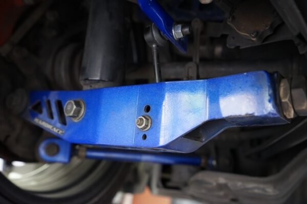 Rear Lower Arm Lexus, Toyota - Image 5
