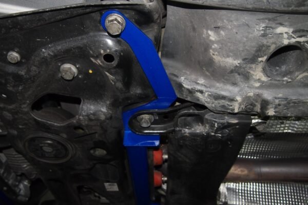 Middle Lower Brace Skoda Superb - Image 8