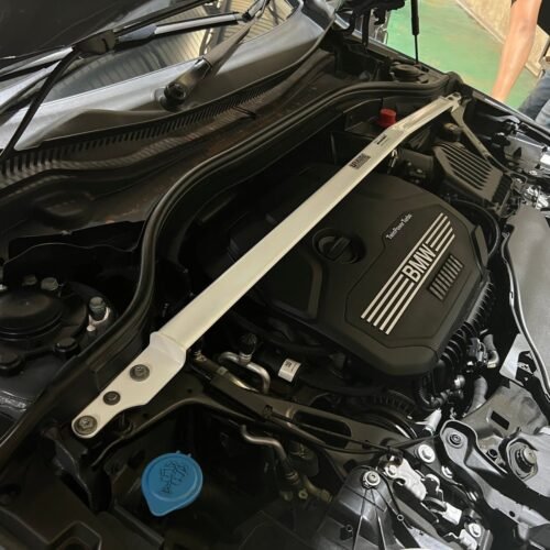 BMW 2-Series F44 1.5T Ultra Racing 2-Point Front Upper Strutbar – UR-TW2-4237