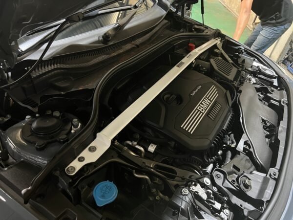 BMW 2-Series F44 1.5T Ultra Racing 2-Point Front Upper Strutbar - UR-TW2-4237