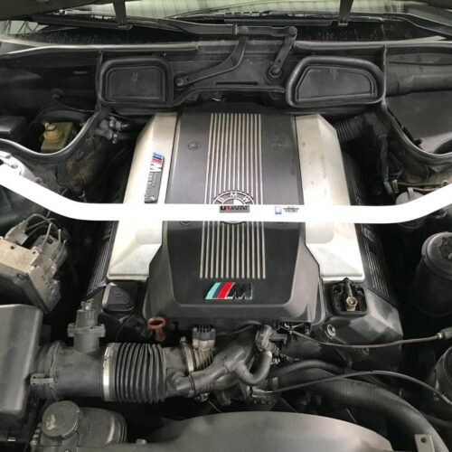 BMW 7-Series E38 730/740 Ultra Racing Front Upper Strutbar – UR-TW2-735